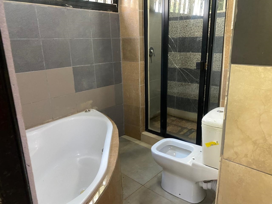 3 Bedroom Property for Sale in Bezuidenhout Valley Gauteng