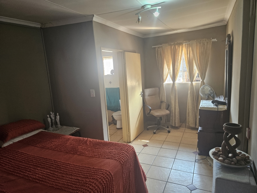 To Let 4 Bedroom Property for Rent in Doornpoort Gauteng