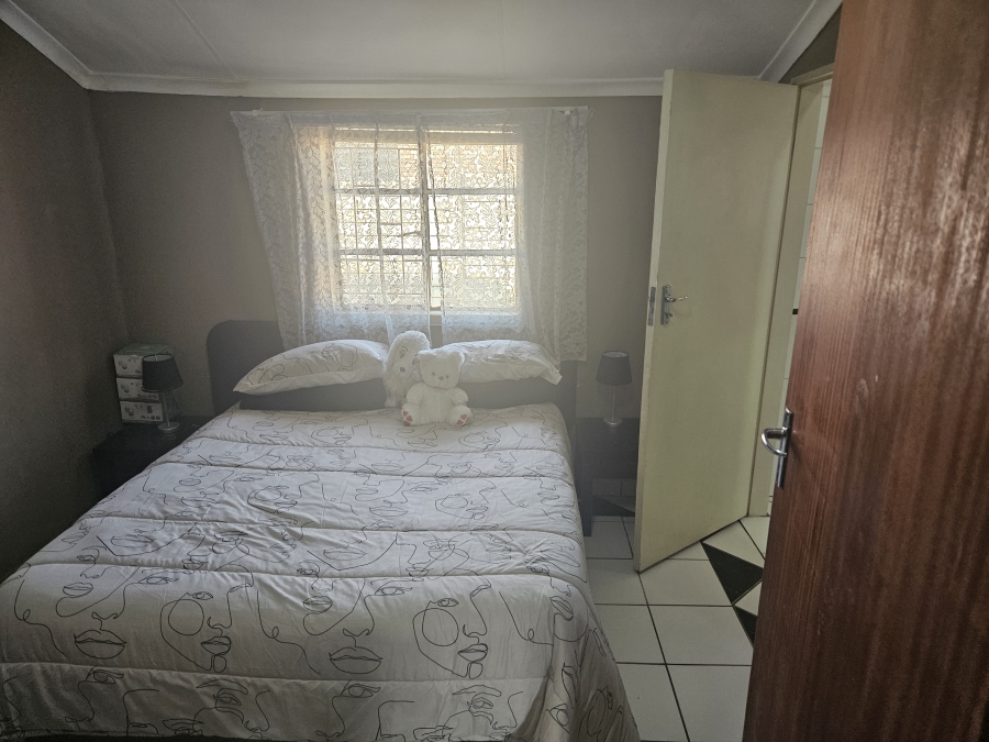 To Let 4 Bedroom Property for Rent in Doornpoort Gauteng