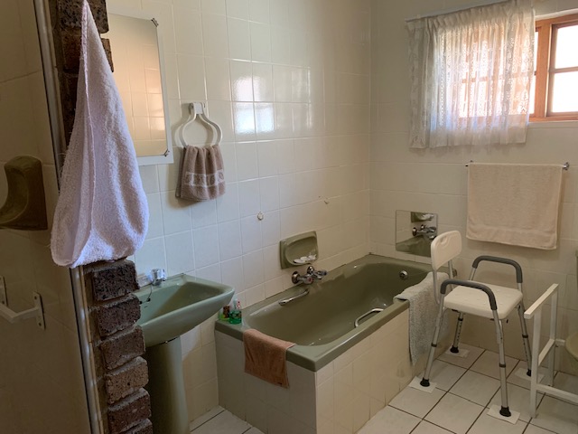 3 Bedroom Property for Sale in Les Marais Gauteng