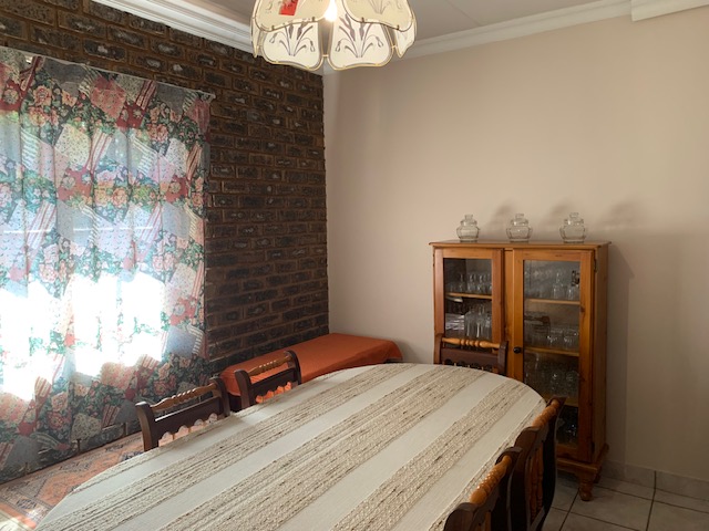 3 Bedroom Property for Sale in Les Marais Gauteng