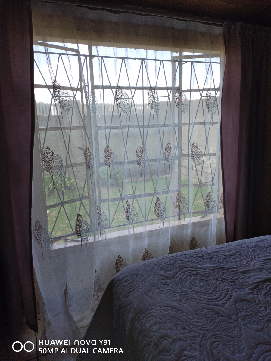 2 Bedroom Property for Sale in Tsakane Gauteng