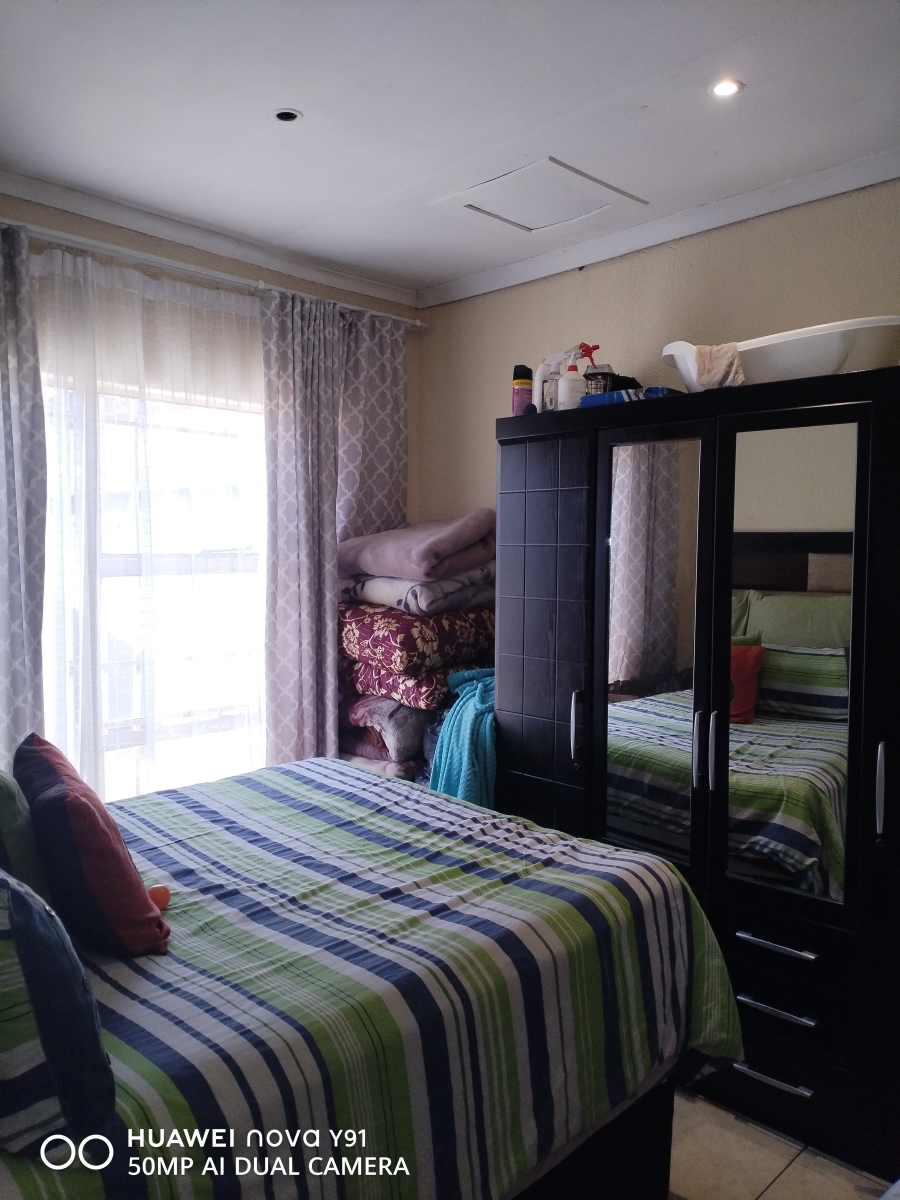 2 Bedroom Property for Sale in Tsakane Gauteng