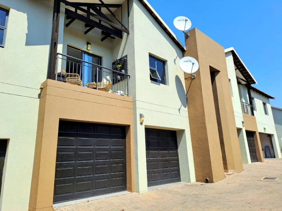 2 Bedroom Property for Sale in Kyalami Gauteng