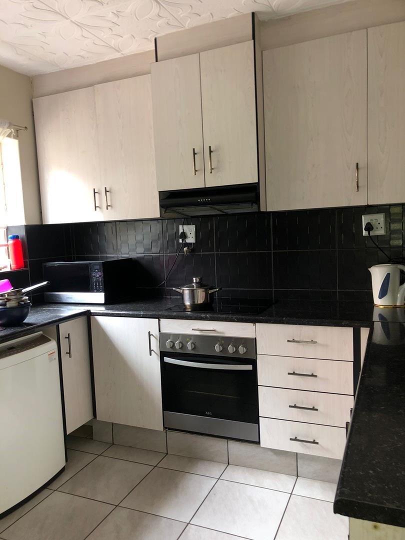 3 Bedroom Property for Sale in Bezuidenhout Valley Gauteng