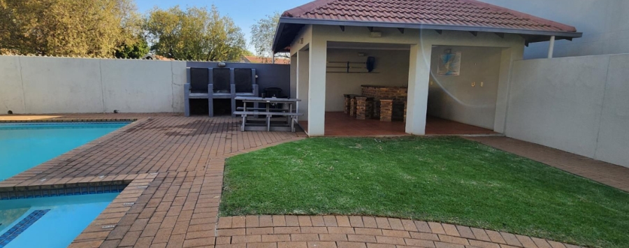 3 Bedroom Property for Sale in Verwoerdpark Gauteng