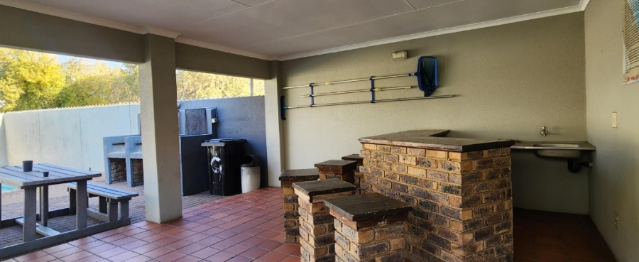 3 Bedroom Property for Sale in Verwoerdpark Gauteng