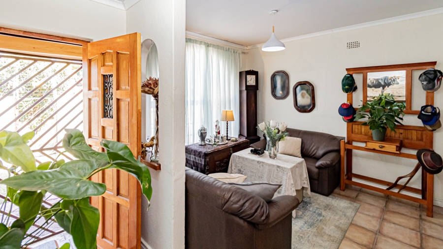 4 Bedroom Property for Sale in Brackenhurst Gauteng