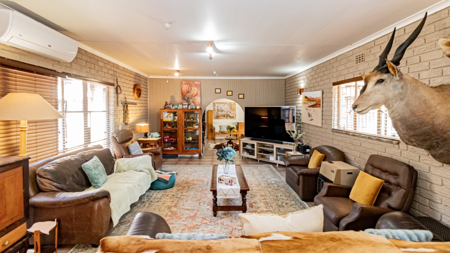 4 Bedroom Property for Sale in Brackenhurst Gauteng