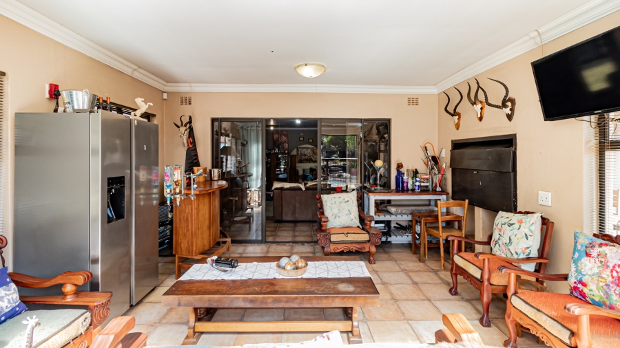 4 Bedroom Property for Sale in Brackenhurst Gauteng