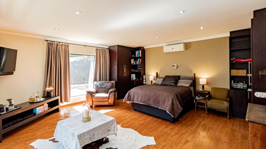 4 Bedroom Property for Sale in Brackenhurst Gauteng