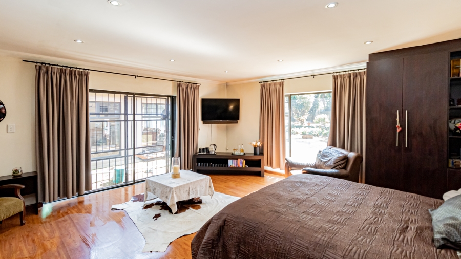4 Bedroom Property for Sale in Brackenhurst Gauteng