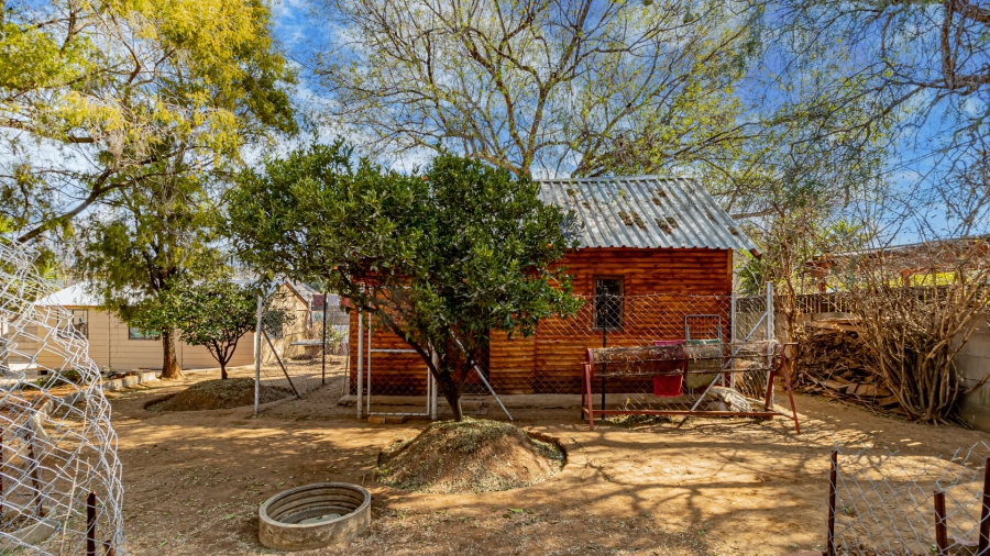 4 Bedroom Property for Sale in Brackenhurst Gauteng