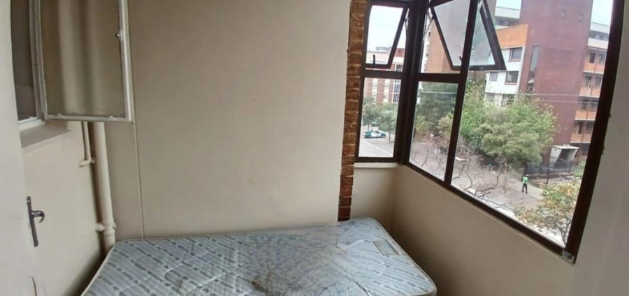 2 Bedroom Property for Sale in Sunnyside Gauteng