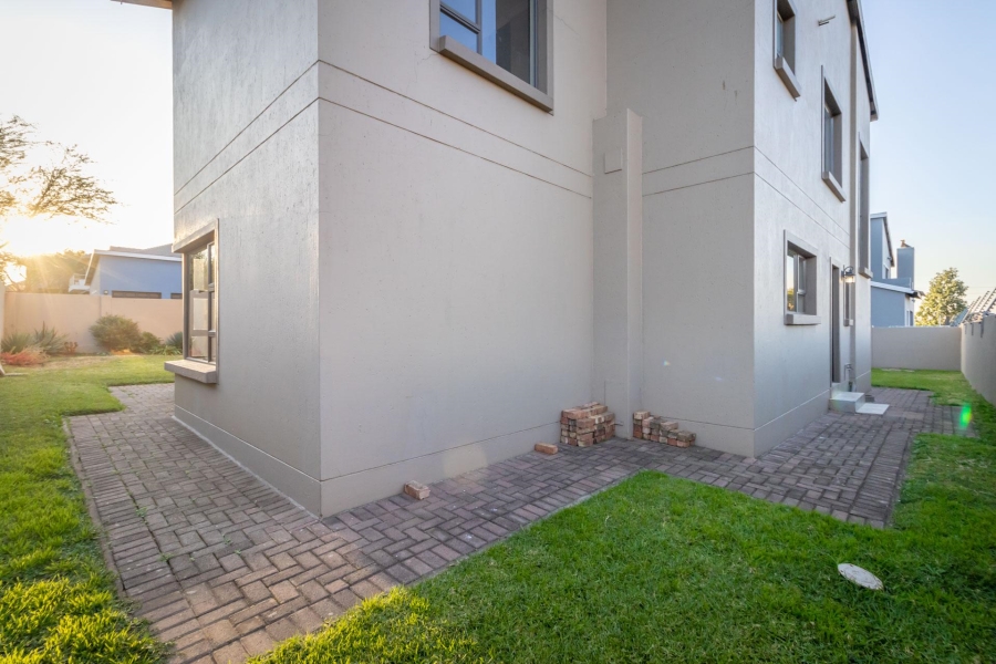 4 Bedroom Property for Sale in Homes Haven Gauteng