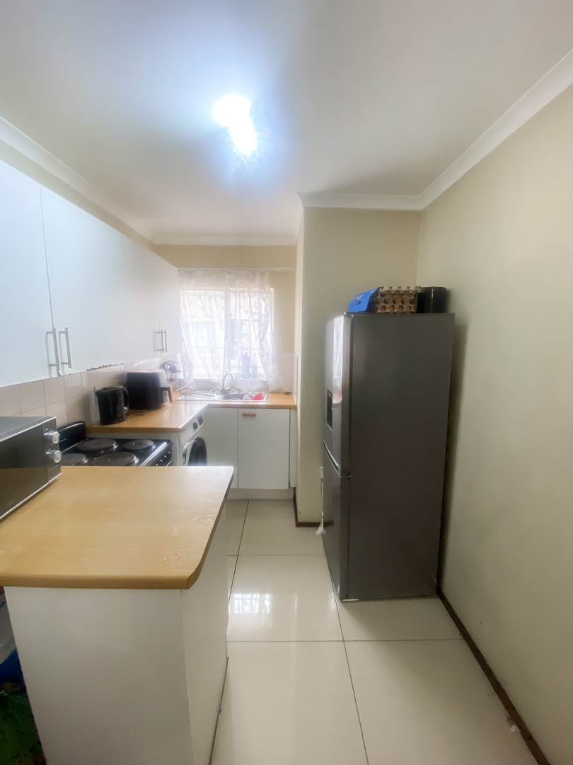 1 Bedroom Property for Sale in Buccleuch Gauteng