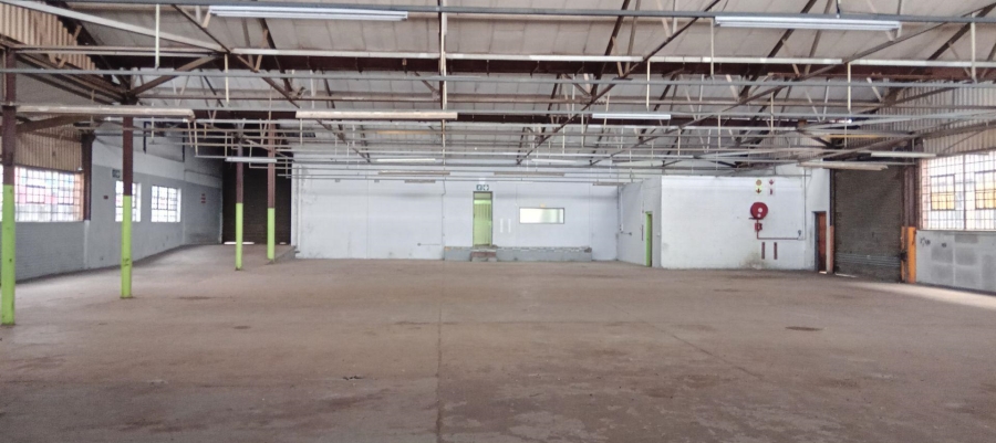 To Let commercial Property for Rent in Benrose Gauteng