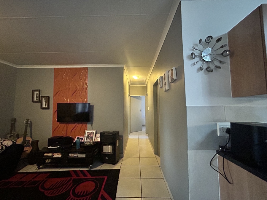 3 Bedroom Property for Sale in Groblerpark Gauteng