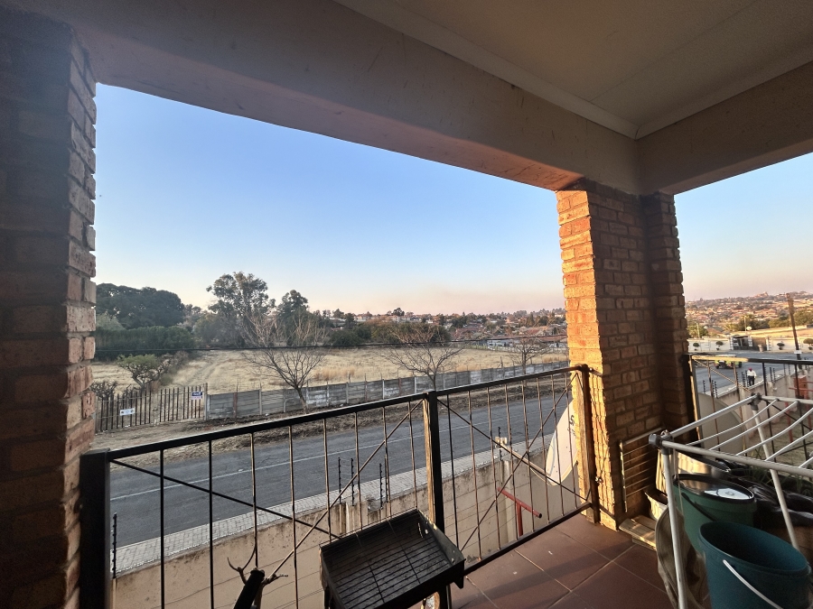 3 Bedroom Property for Sale in Groblerpark Gauteng