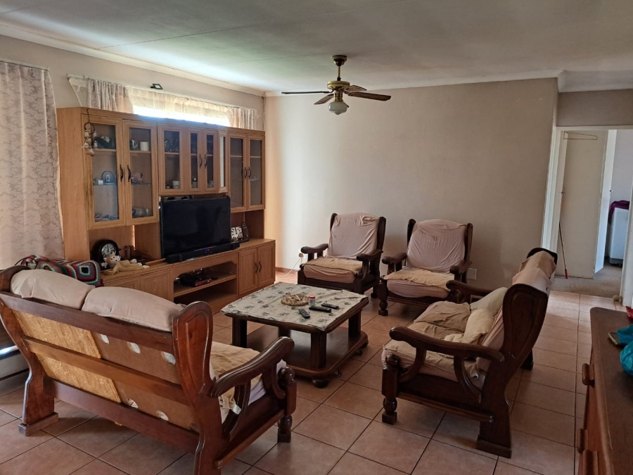 2 Bedroom Property for Sale in Doornpoort Gauteng