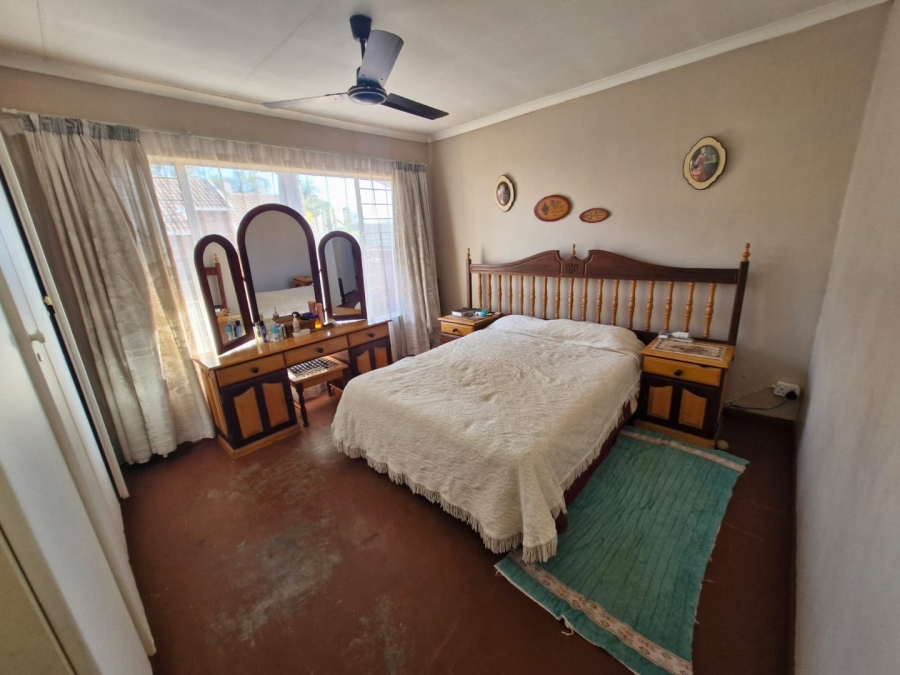 2 Bedroom Property for Sale in Doornpoort Gauteng