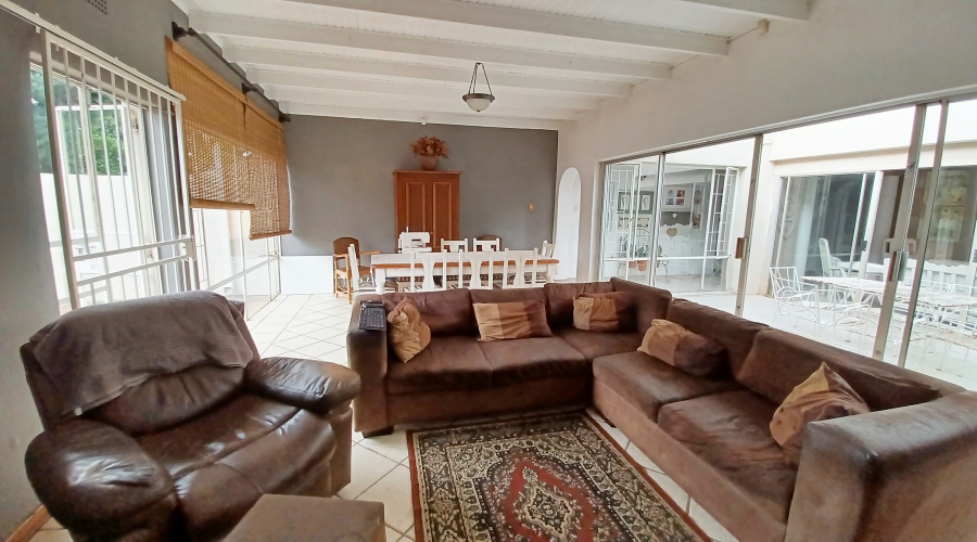 5 Bedroom Property for Sale in Vanderbijlpark SE 2 Gauteng