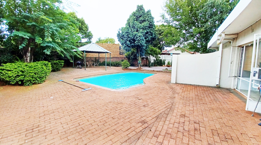 5 Bedroom Property for Sale in Vanderbijlpark SE 2 Gauteng