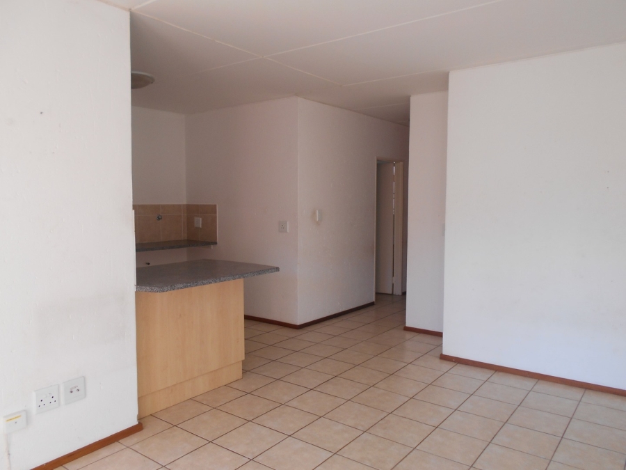 To Let 2 Bedroom Property for Rent in Comet Gauteng