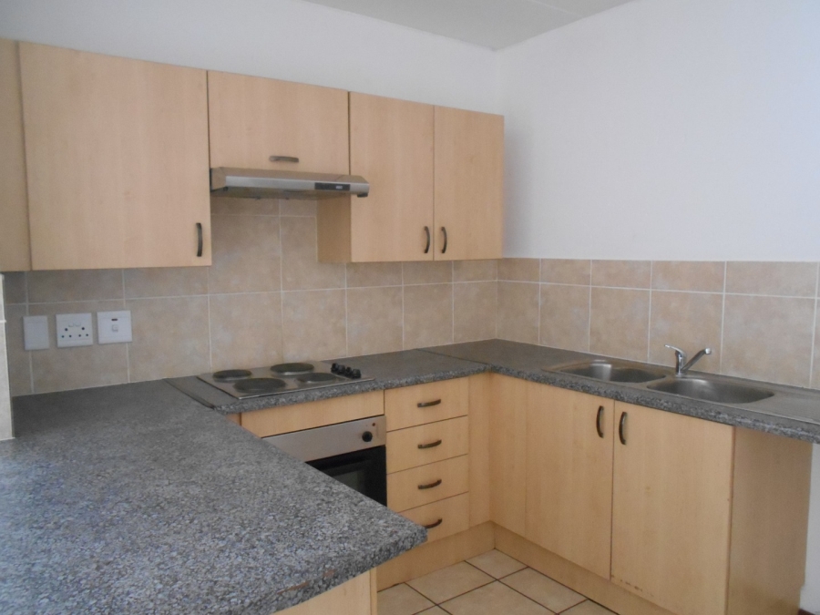 To Let 2 Bedroom Property for Rent in Comet Gauteng