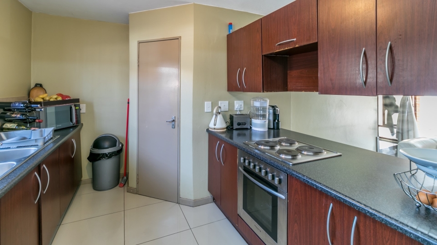 2 Bedroom Property for Sale in Vorna Valley Gauteng