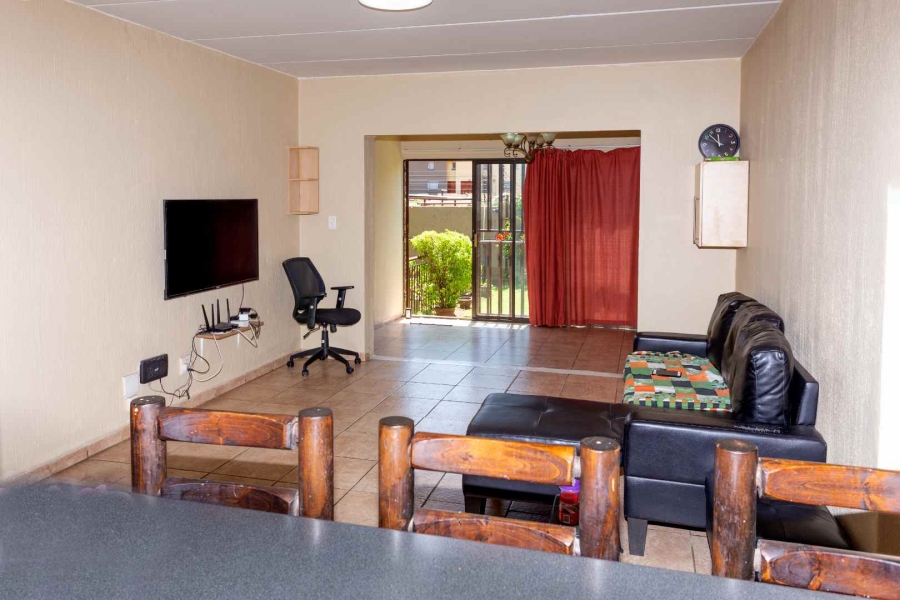 2 Bedroom Property for Sale in Vorna Valley Gauteng