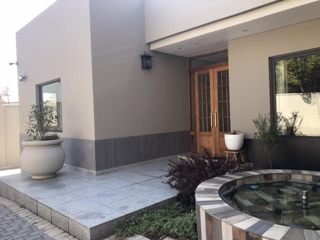 6 Bedroom Property for Sale in River Club Gauteng