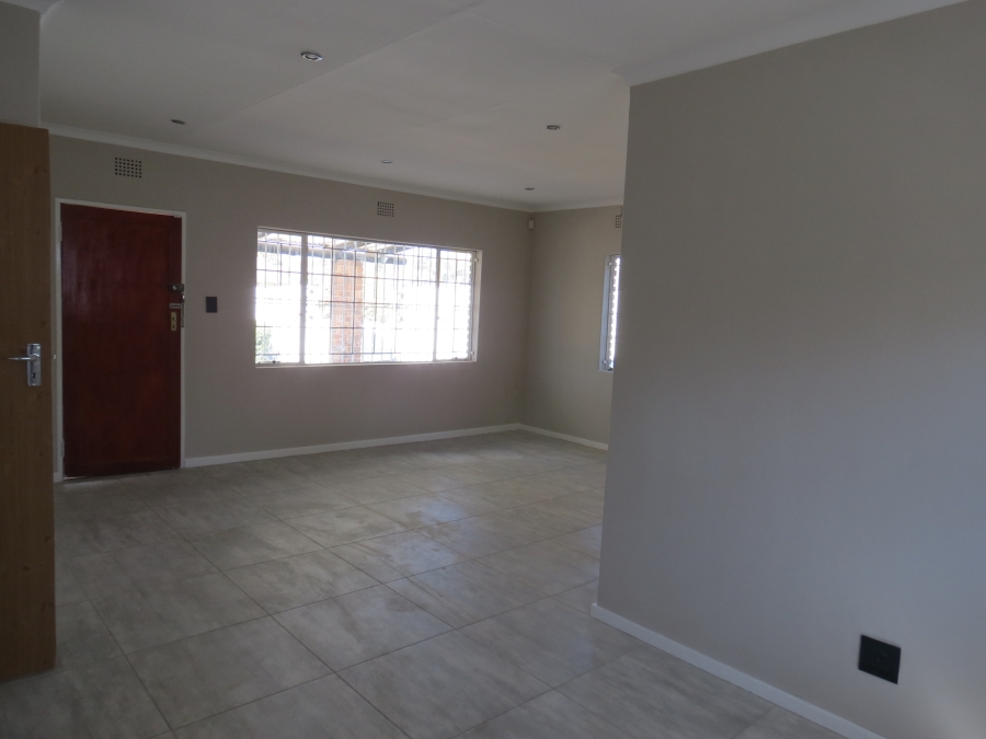 To Let 3 Bedroom Property for Rent in De Klerkshof Gauteng