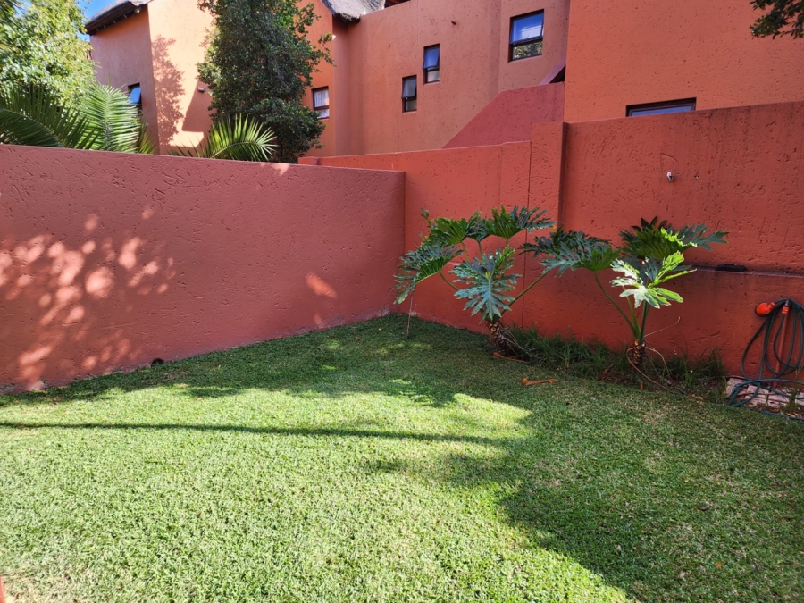 2 Bedroom Property for Sale in Sunninghill Gauteng