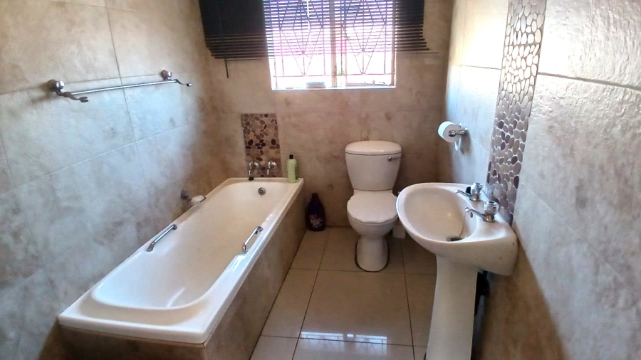 3 Bedroom Property for Sale in Waldrift Gauteng