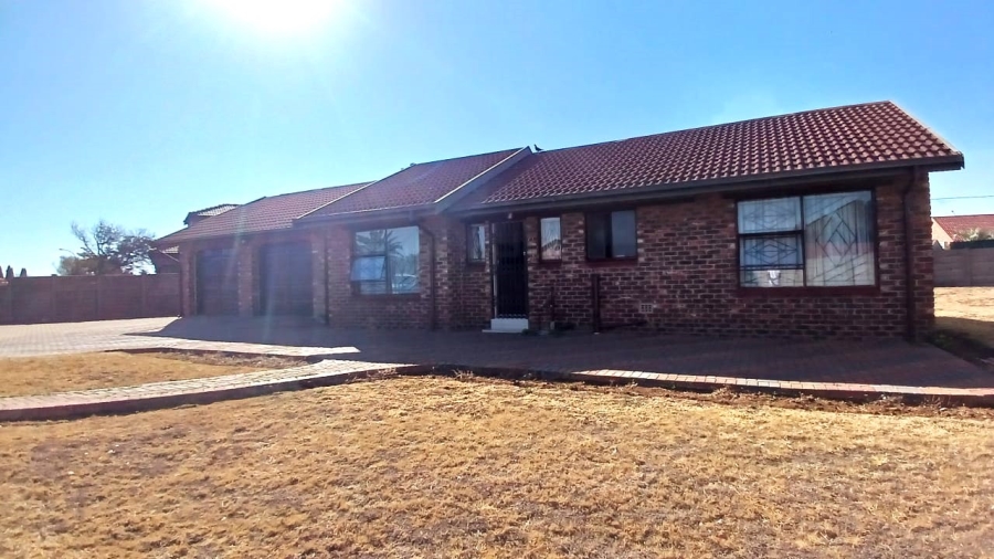 3 Bedroom Property for Sale in Waldrift Gauteng