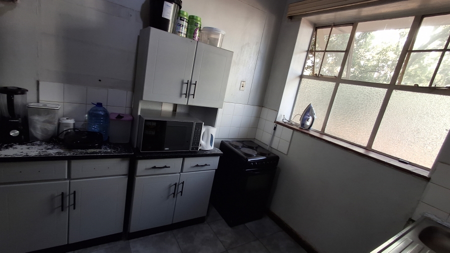 2 Bedroom Property for Sale in Sunnyside Gauteng