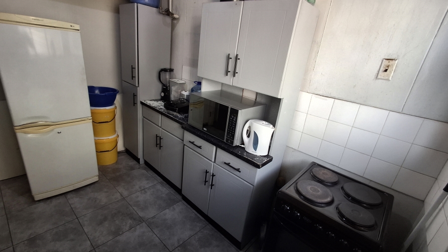 2 Bedroom Property for Sale in Sunnyside Gauteng