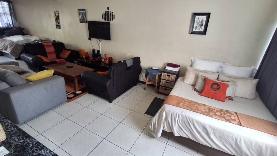 2 Bedroom Property for Sale in Sunnyside Gauteng