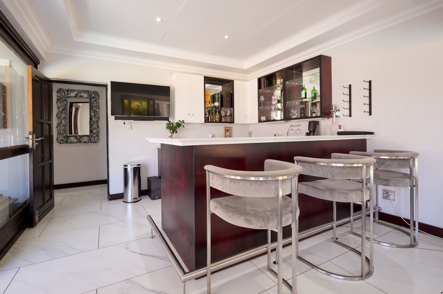 5 Bedroom Property for Sale in Summerset Gauteng