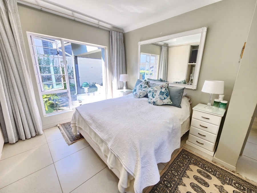 2 Bedroom Property for Sale in Waterkloof Marina Retirement Estate Gauteng