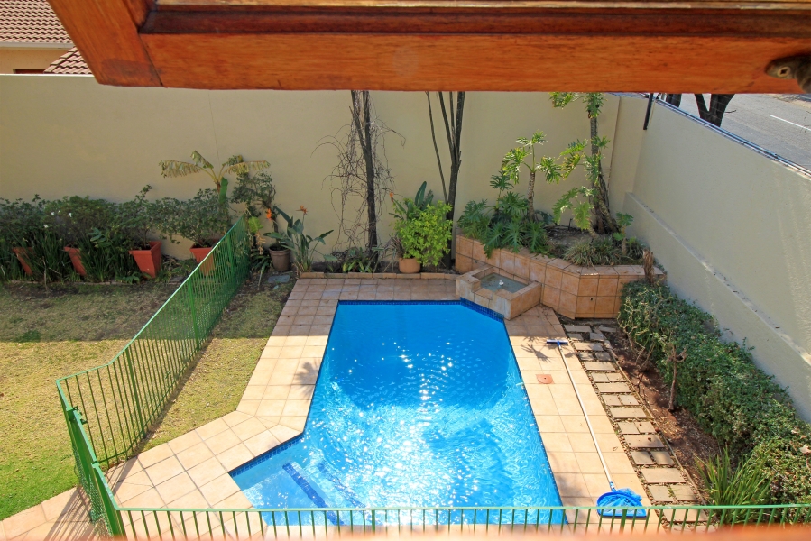 4 Bedroom Property for Sale in Glenhazel Gauteng