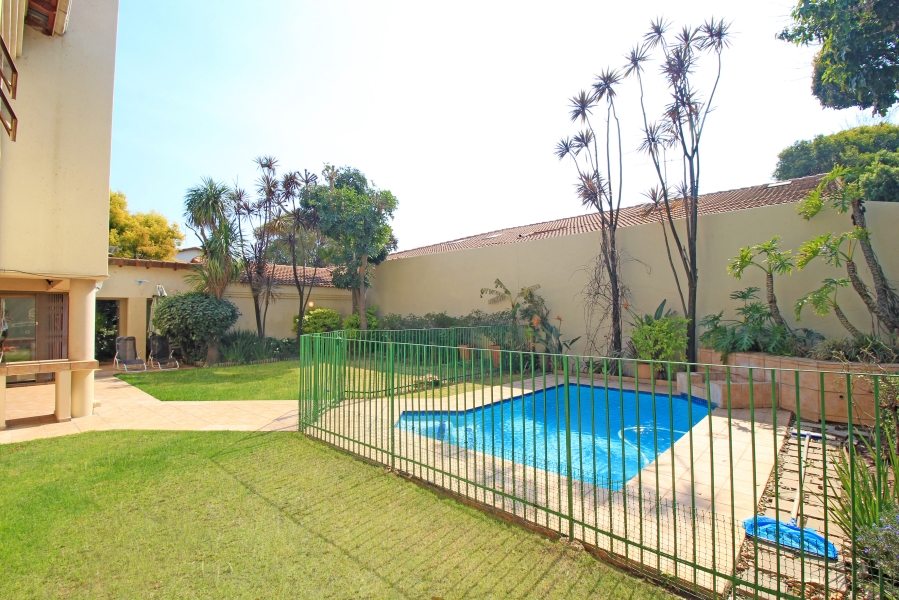 4 Bedroom Property for Sale in Glenhazel Gauteng