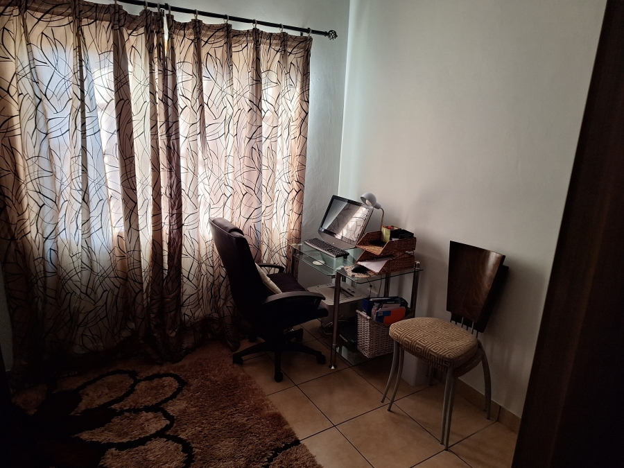 3 Bedroom Property for Sale in Rietfontein Gauteng