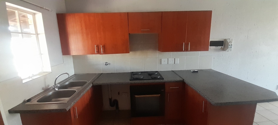 2 Bedroom Property for Sale in Comet Gauteng