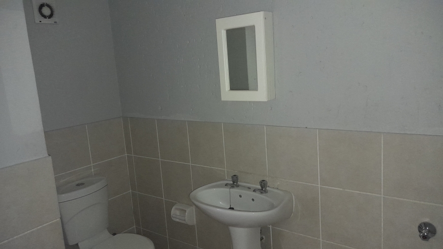 2 Bedroom Property for Sale in Comet Gauteng