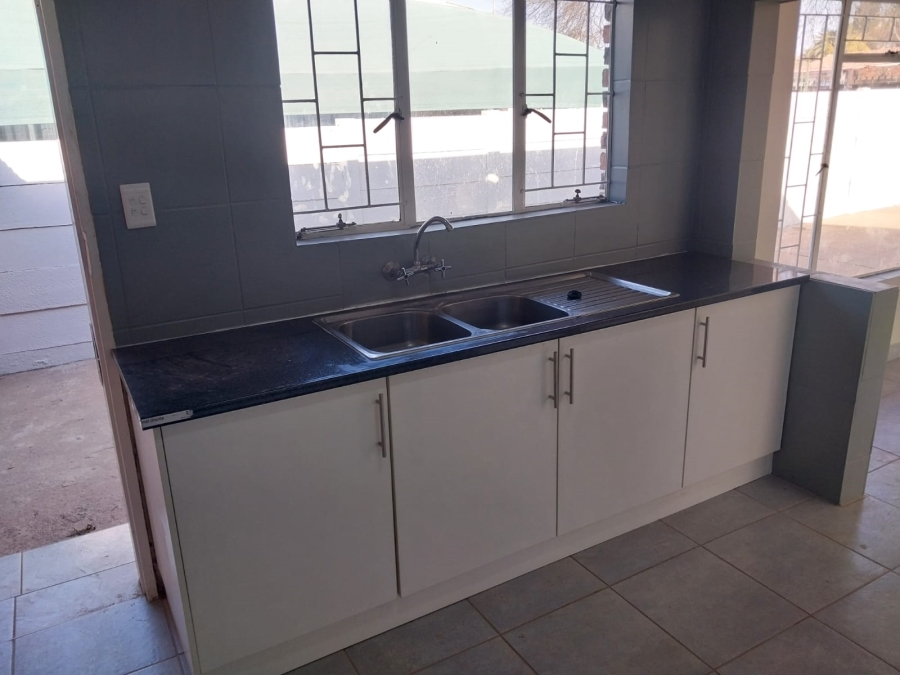 4 Bedroom Property for Sale in Claremont Gauteng