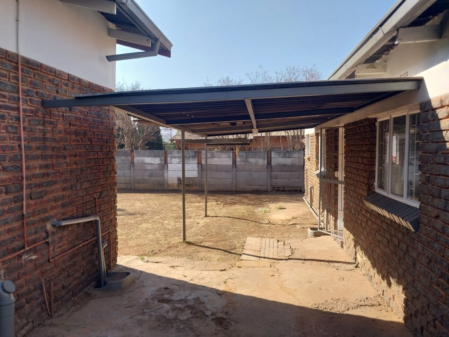 4 Bedroom Property for Sale in Claremont Gauteng