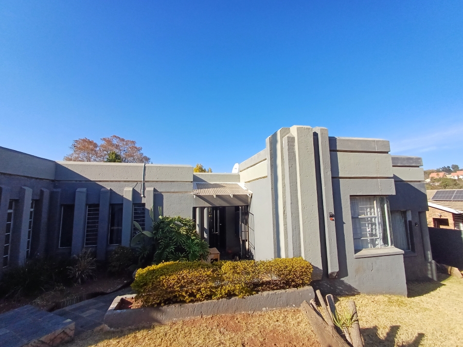 4 Bedroom Property for Sale in Noordheuwel Gauteng