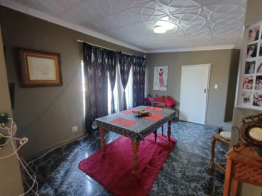 4 Bedroom Property for Sale in Noordheuwel Gauteng